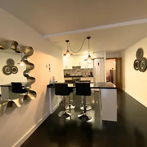 https://callaueta-pisos-a-dias.andorra-la-vella-hotels.net