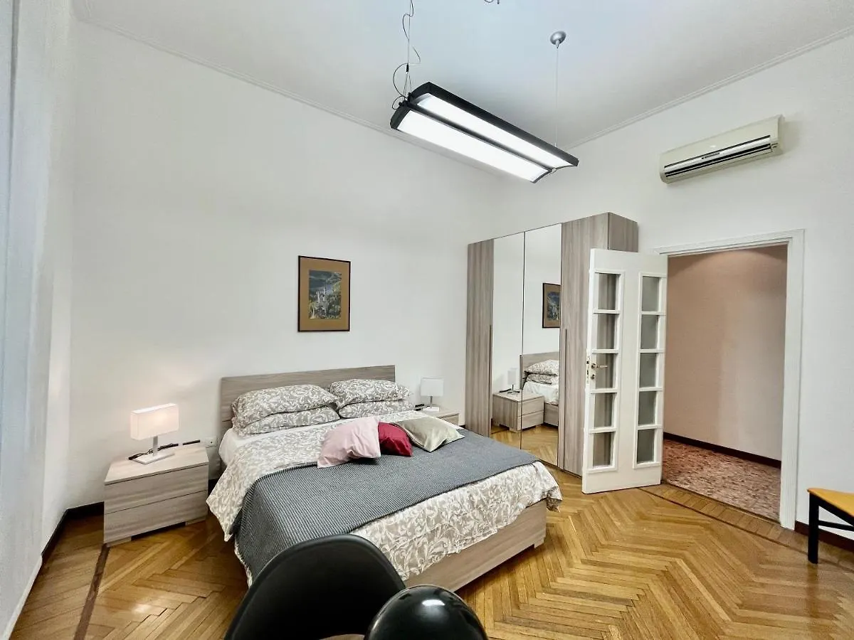 Central Apartment Milán