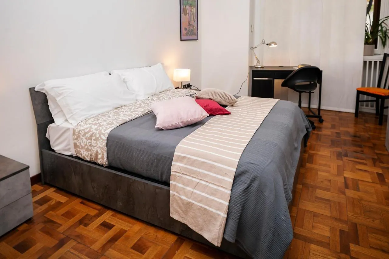 Central Apartment Milán