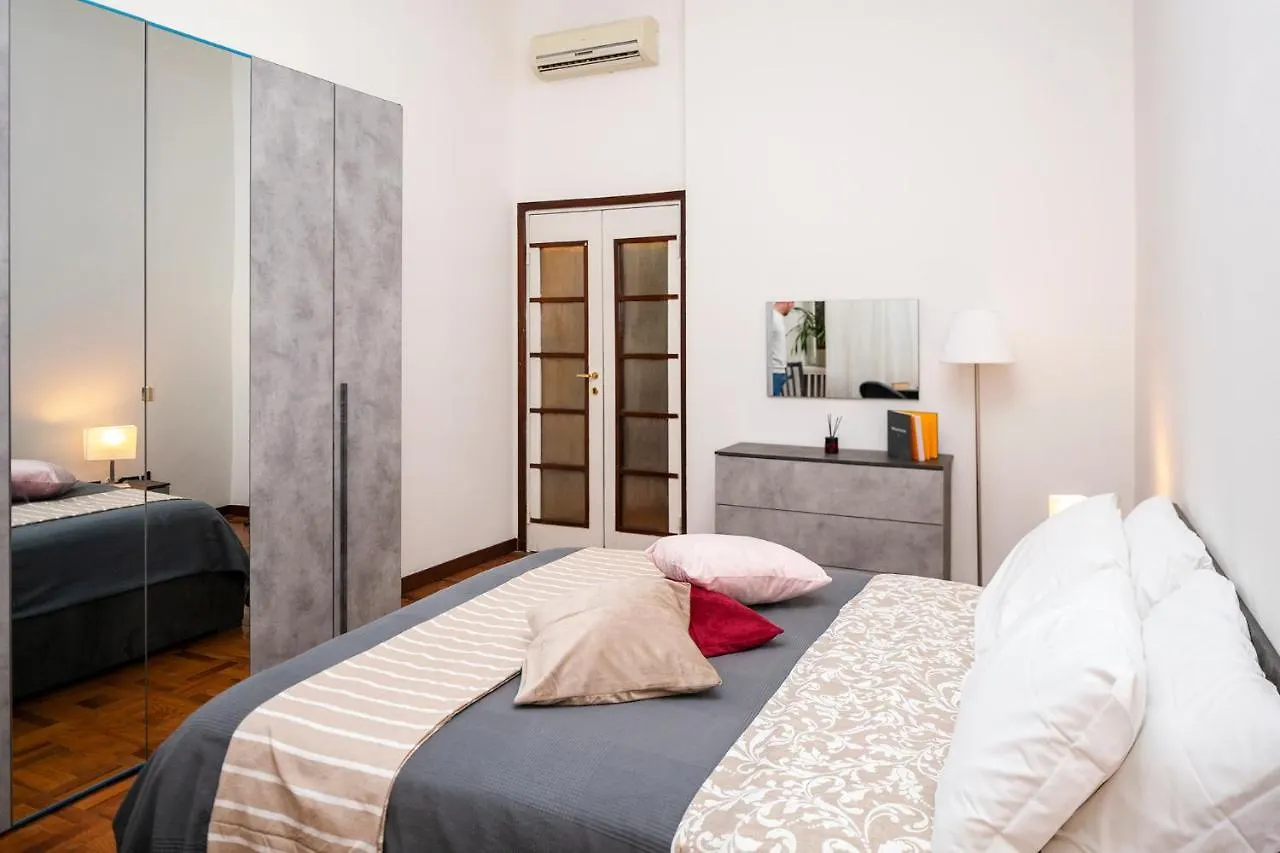 Central Apartment Milán
